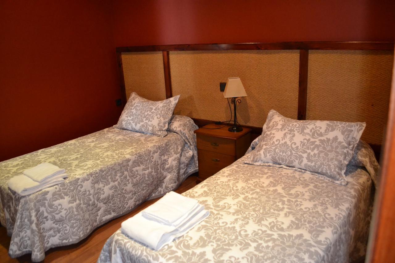 Hostal Pension La Ruta Paterna del Campo Extérieur photo