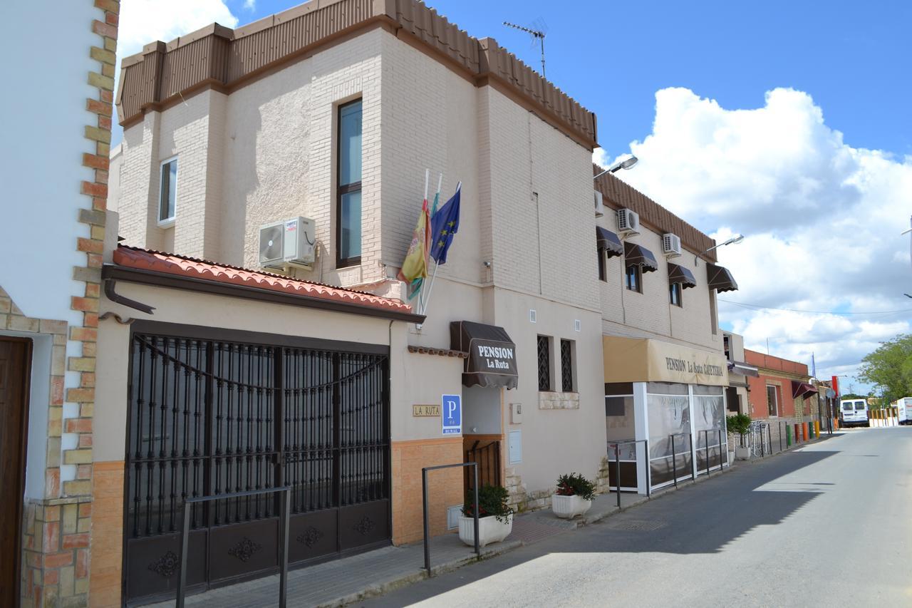 Hostal Pension La Ruta Paterna del Campo Extérieur photo