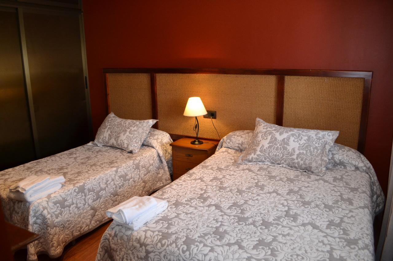 Hostal Pension La Ruta Paterna del Campo Extérieur photo