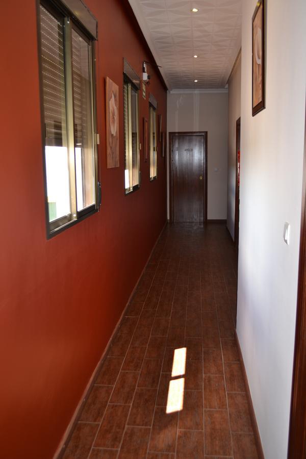 Hostal Pension La Ruta Paterna del Campo Extérieur photo