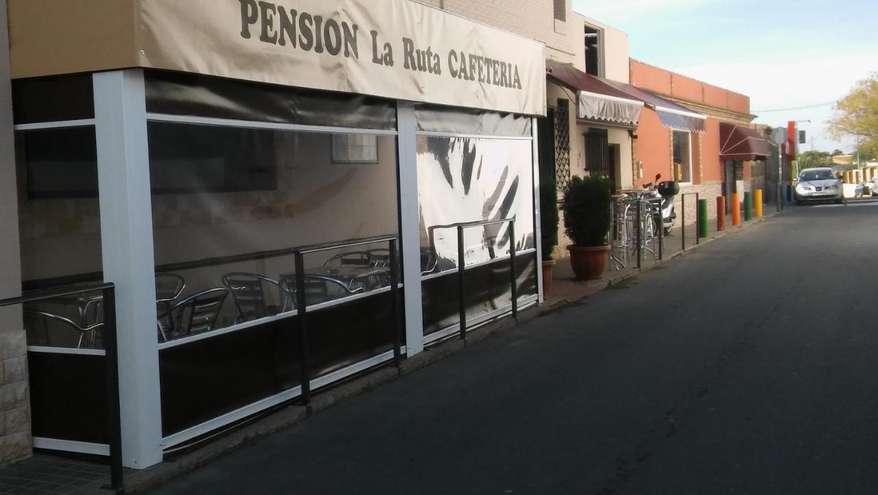Hostal Pension La Ruta Paterna del Campo Extérieur photo